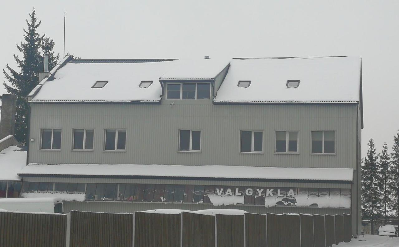 Viesbutis Kelyje Hotel Utena Exterior photo